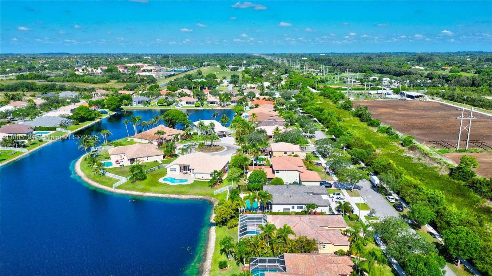 Small Image of 16372 SEGOVIA CIR N, Pembroke Pines Number 10