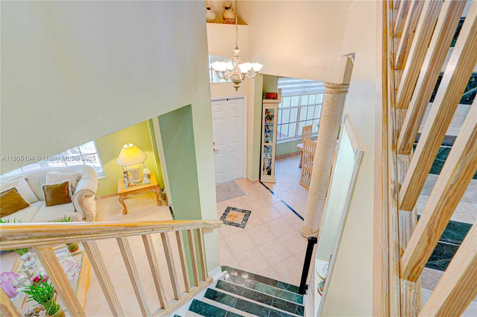 Small Image of 16372 SEGOVIA CIR N, Pembroke Pines Number 57