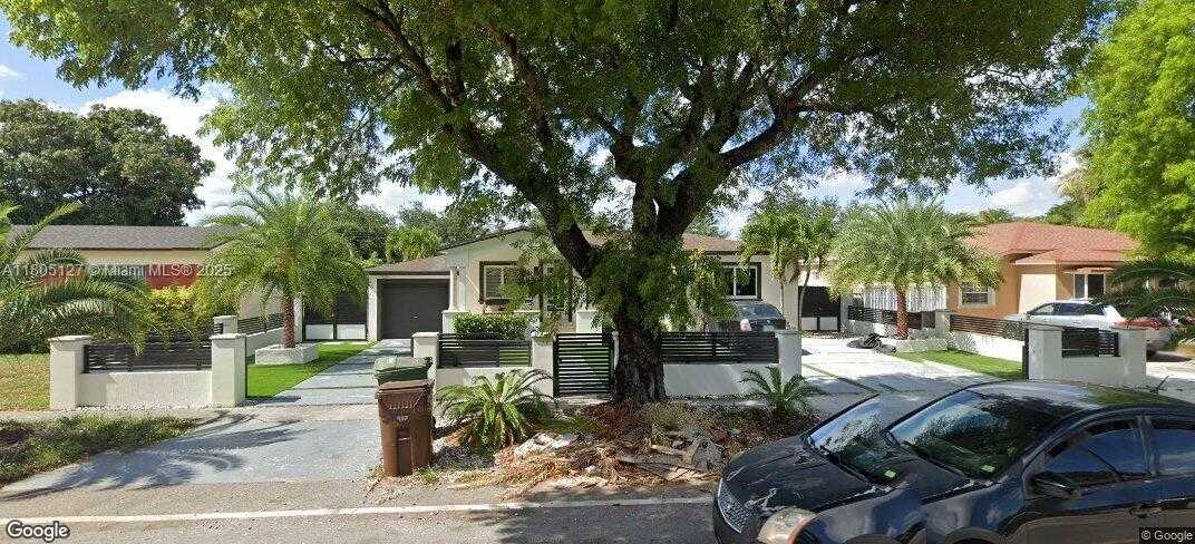 Small Image of 155 WEST 60TH ST, Hialeah Number 3