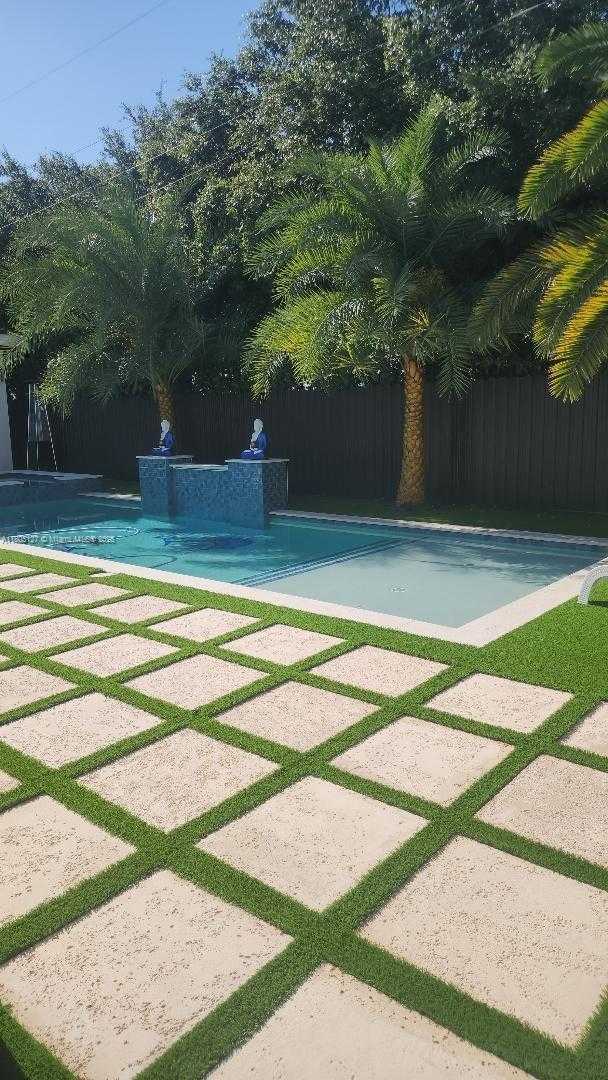 Small Image of 155 WEST 60TH ST, Hialeah Number 5