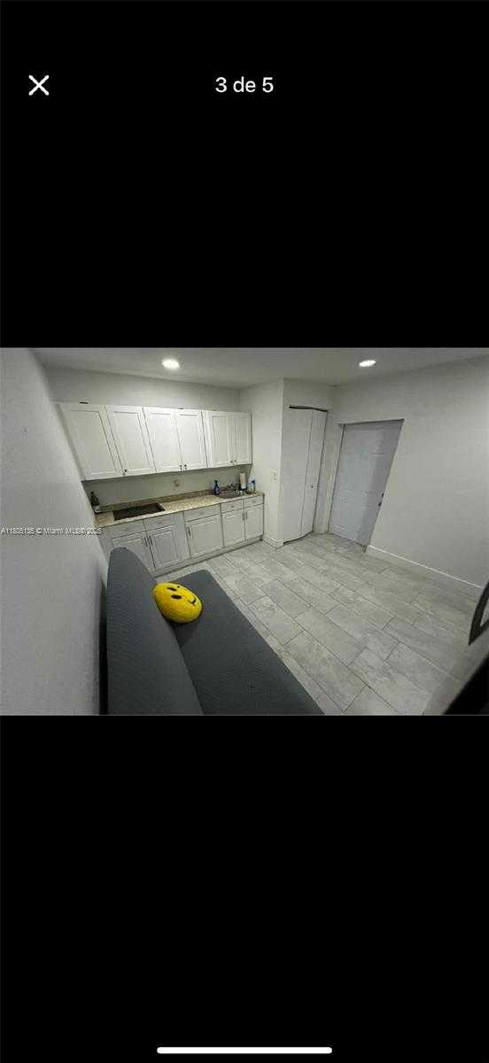 Small Image of 165 WEST 60TH ST, Hialeah Number 17