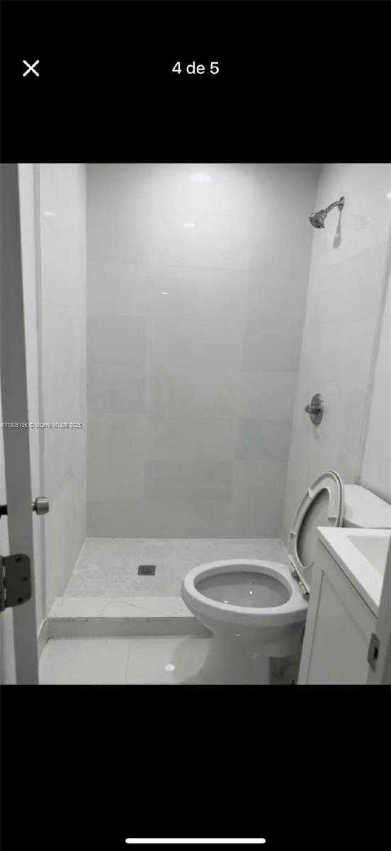Small Image of 165 WEST 60TH ST, Hialeah Number 18