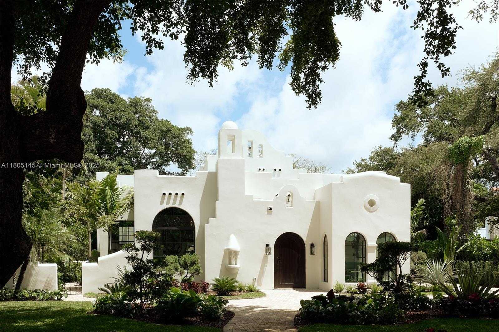 Small Image of 549 NORTH EAST 59TH ST, Miami Number 25