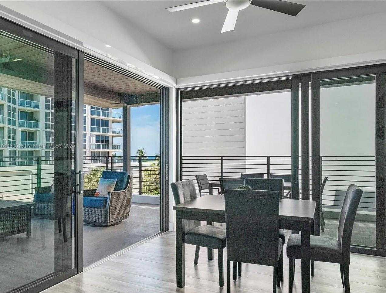 Small Image of 332 BALBOA ST, Hollywood Number 14