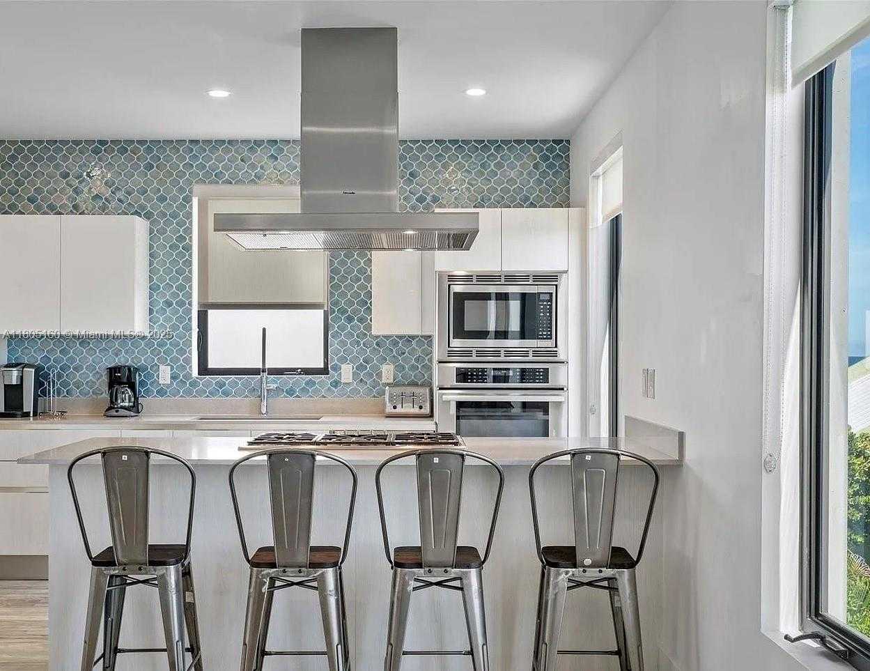Small Image of 332 BALBOA ST, Hollywood Number 18