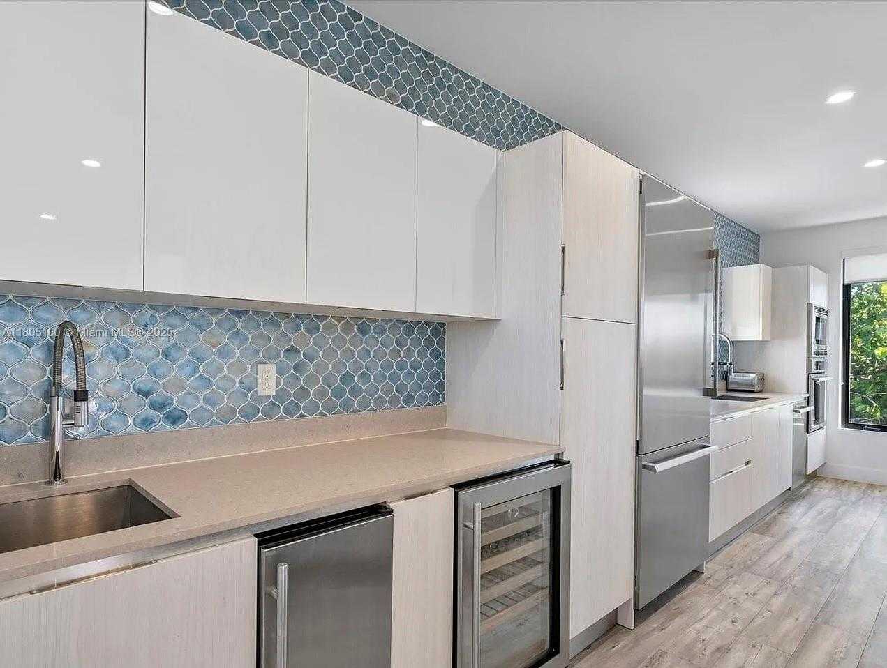 Small Image of 332 BALBOA ST, Hollywood Number 20