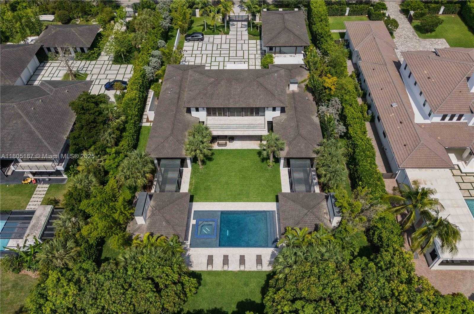 Small Image of 9000 SOUTH WEST 63RD CT, Pinecrest Number 35