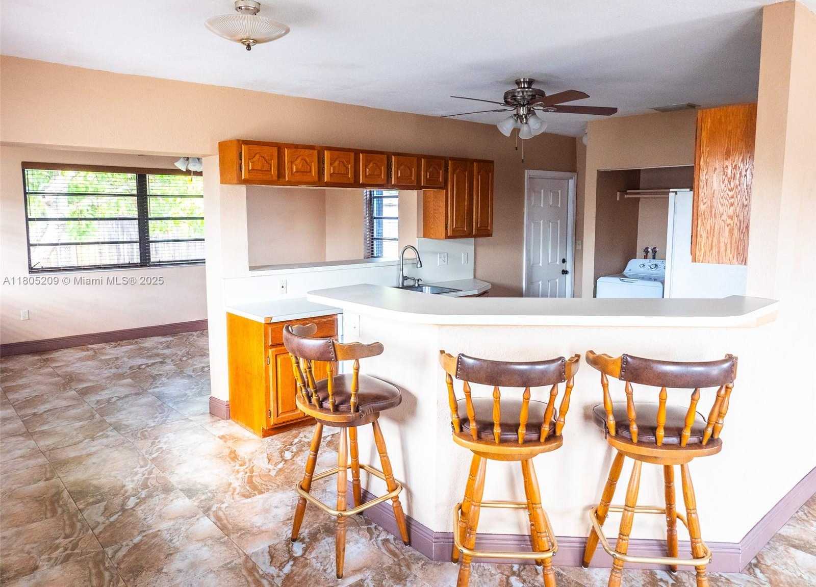 Small Image of 11800 SOUTH WEST 179TH TER, Miami Number 4