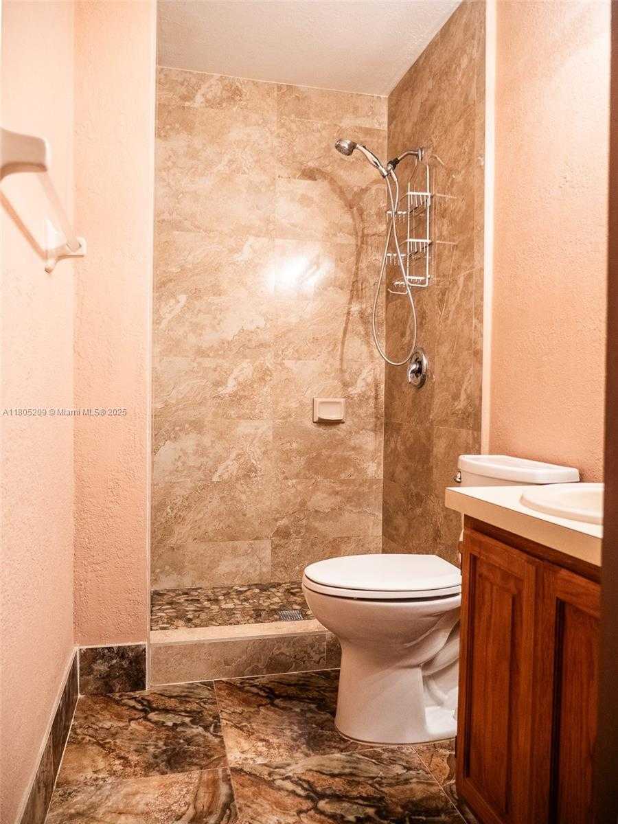 Small Image of 11800 SOUTH WEST 179TH TER, Miami Number 9