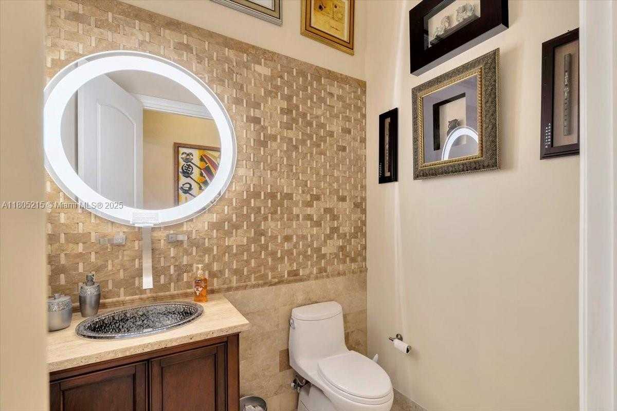 Small Image of 4800 SOUTH WEST 141ST AVE, Miramar Number 21