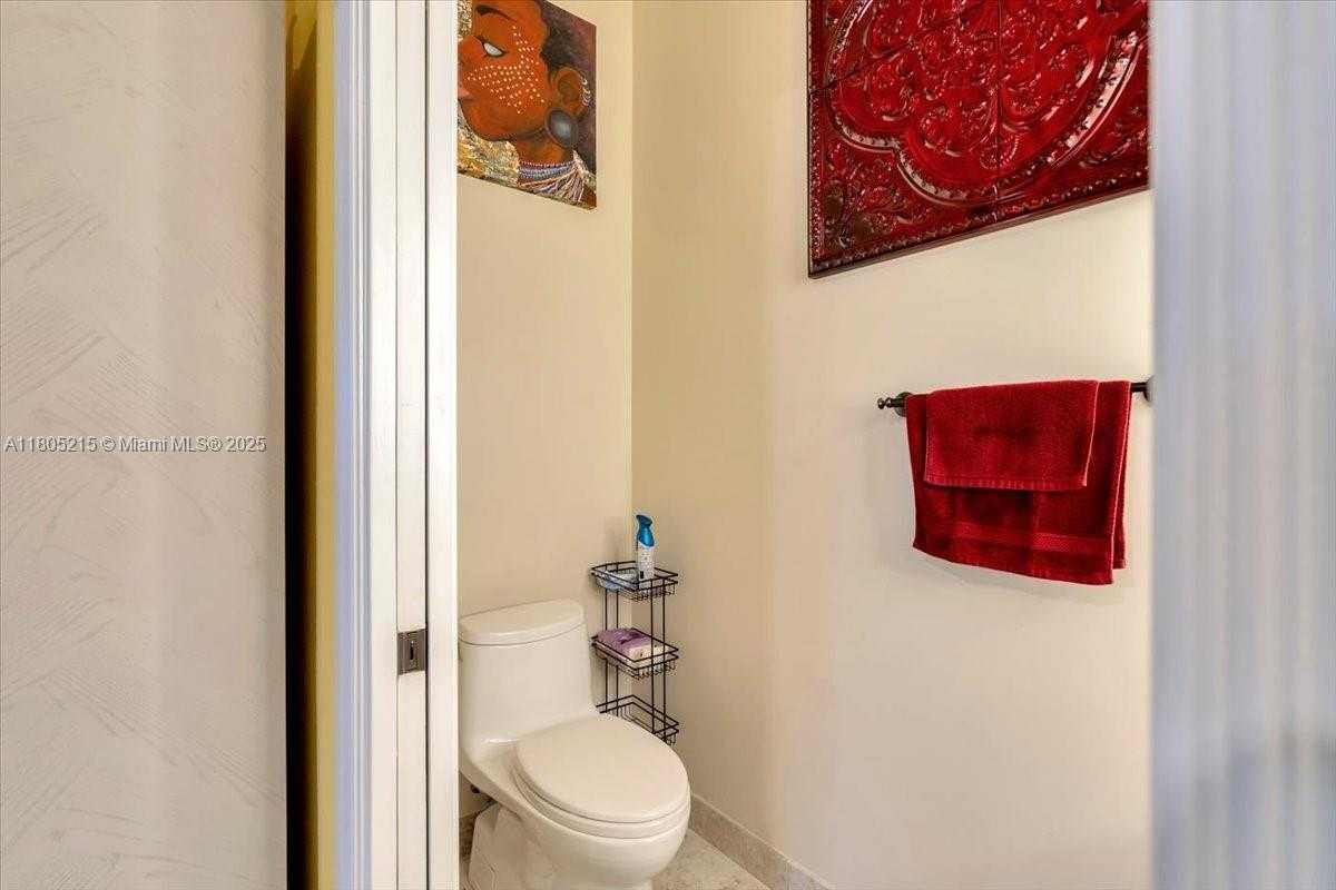 Small Image of 4800 SOUTH WEST 141ST AVE, Miramar Number 28
