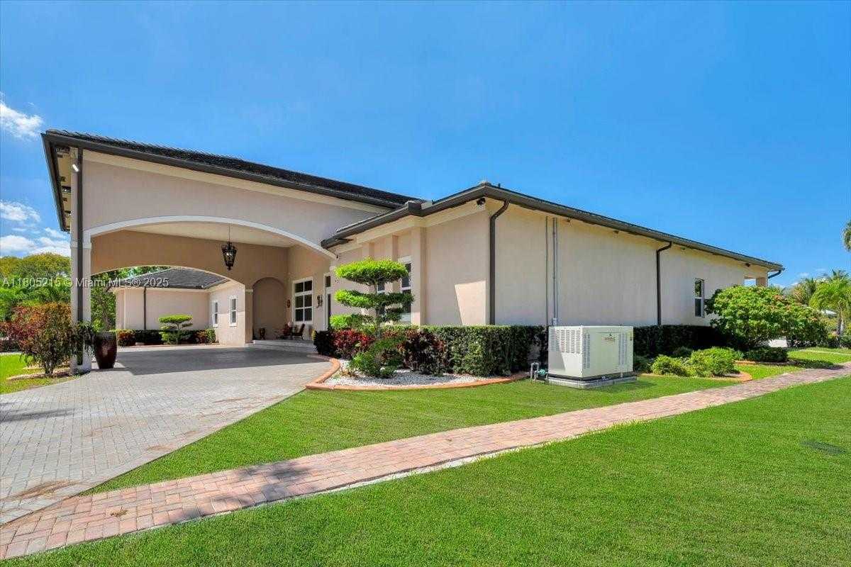Small Image of 4800 SOUTH WEST 141ST AVE, Miramar Number 5