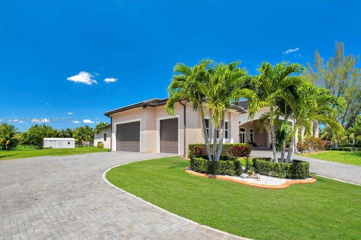 Small Image of 4800 SOUTH WEST 141ST AVE, Miramar Number 7