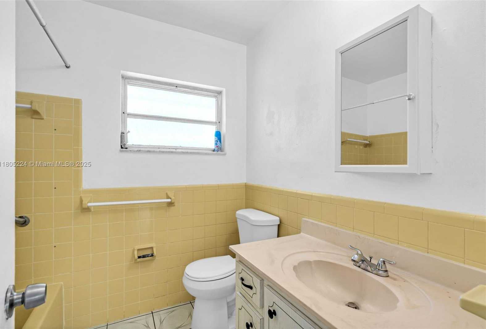 Small Image of 7612 NORTH WEST 68TH AVE, Tamarac Number 12
