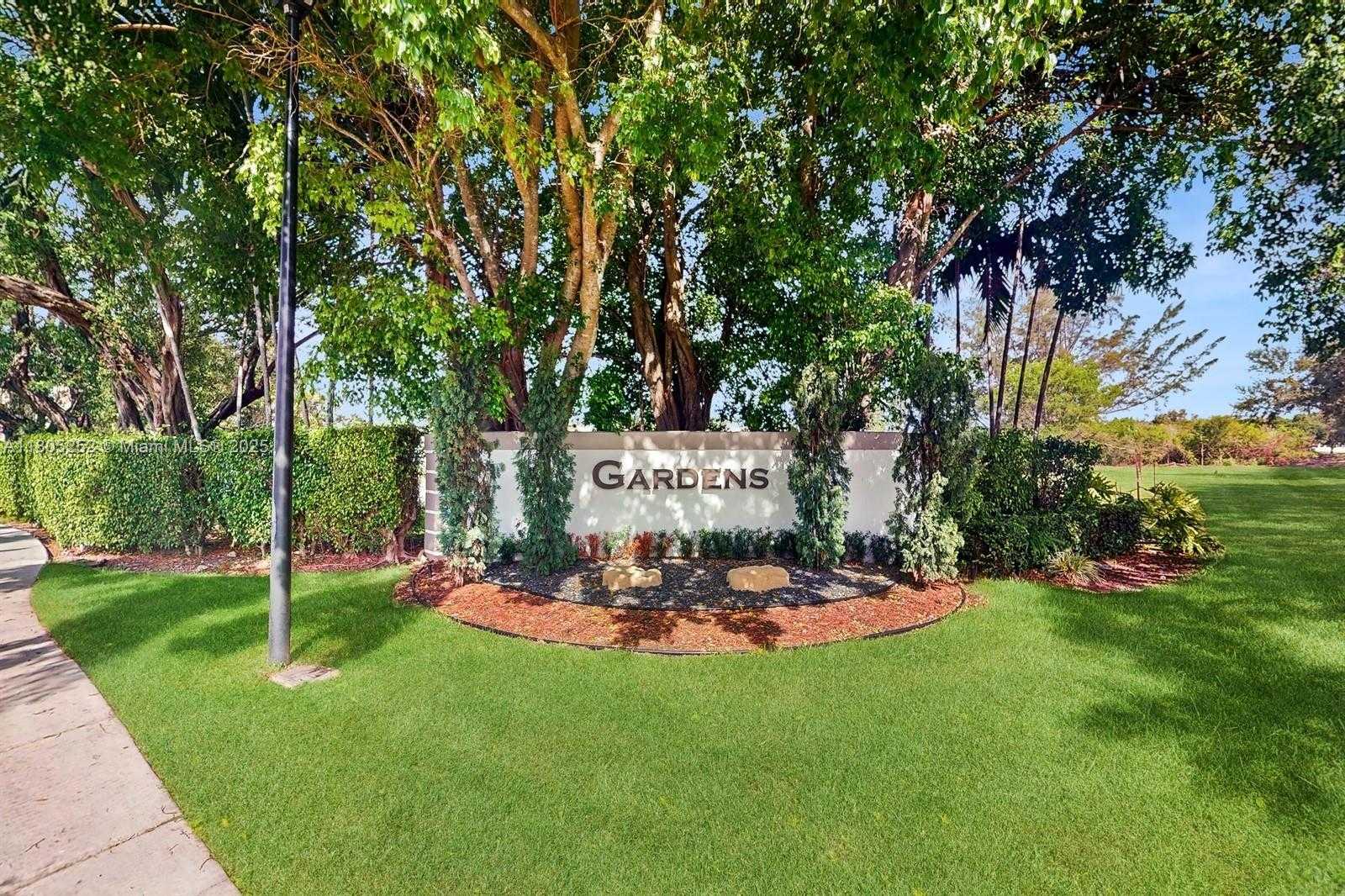 Small Image of 15141 SOUTH WEST 46TH ST, Miramar Number 2