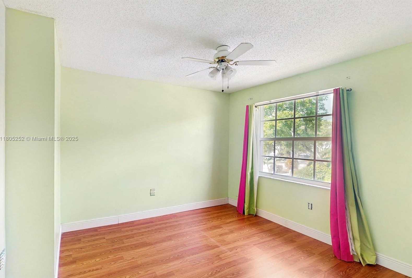 Small Image of 15141 SOUTH WEST 46TH ST, Miramar Number 29