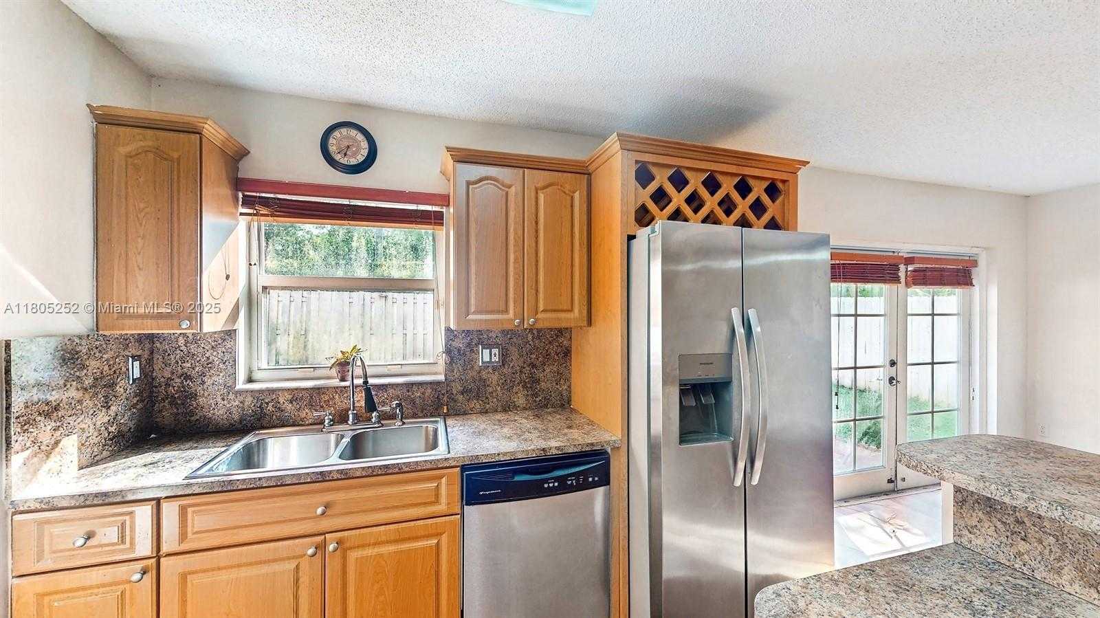 Small Image of 15141 SOUTH WEST 46TH ST, Miramar Number 6