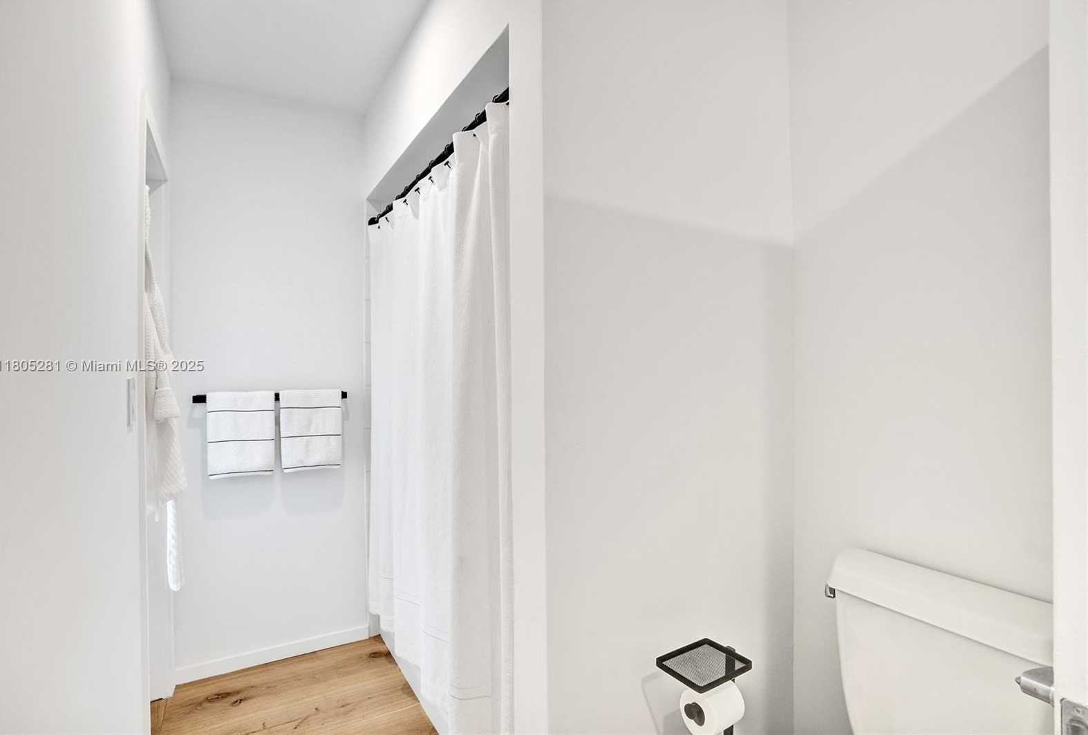 Small Image of 7941 SOUTH WEST 143RD ST, Palmetto Bay Number 22