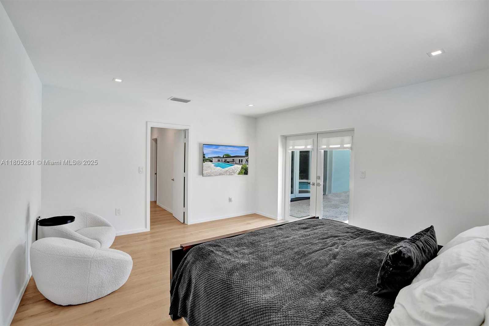 Small Image of 7941 SOUTH WEST 143RD ST, Palmetto Bay Number 24