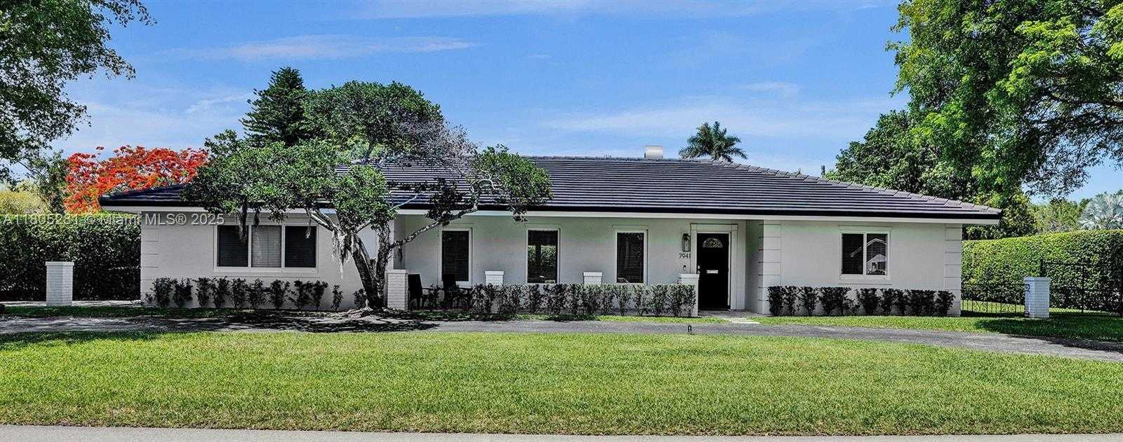 Small Image of 7941 SOUTH WEST 143RD ST, Palmetto Bay Number 33