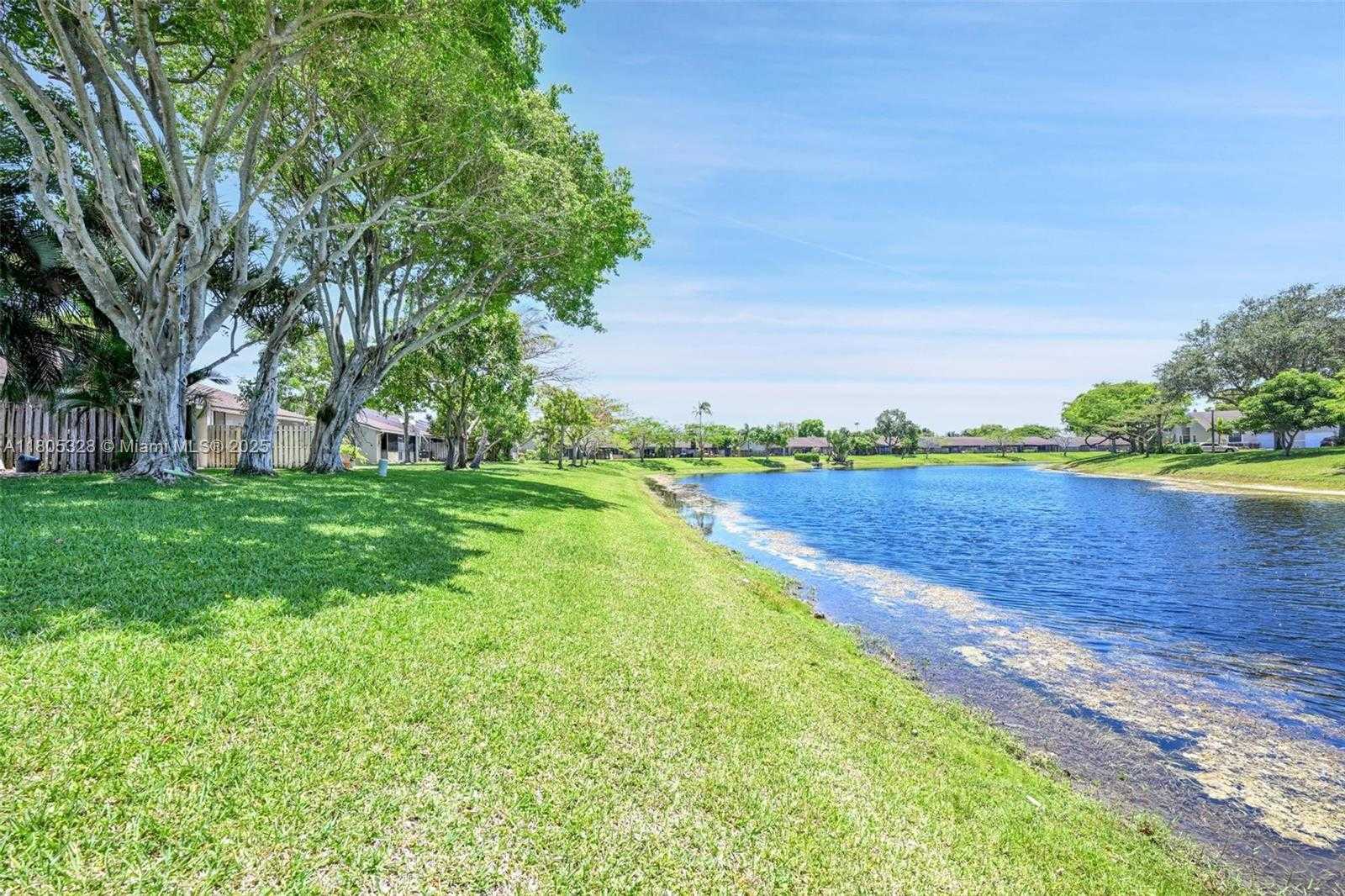 Small Image of 1054 NORTH WEST 53RD ST, Deerfield Beach Number 19