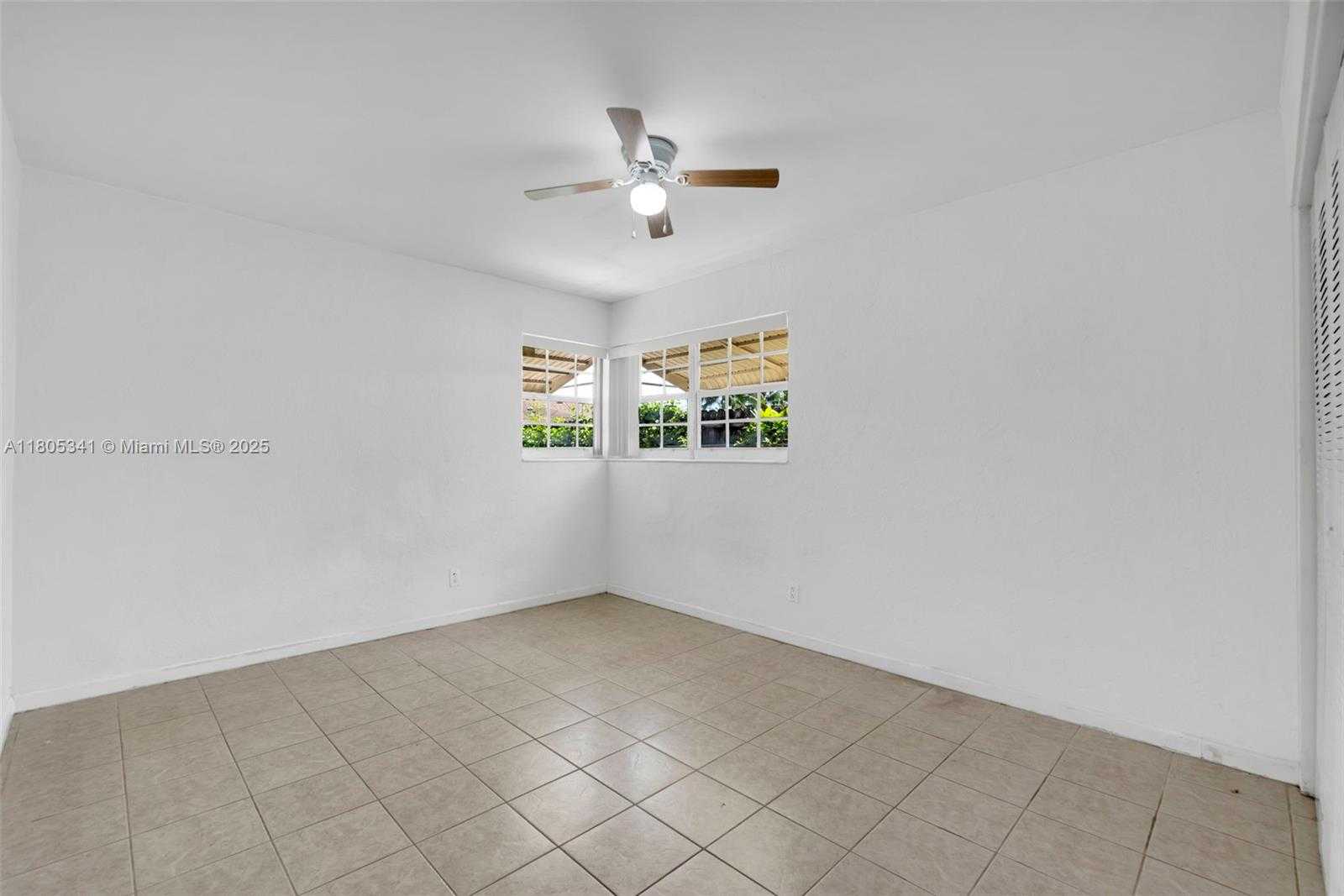 Small Image of 351 NORTH EAST 57TH CT, Oakland Park Number 15