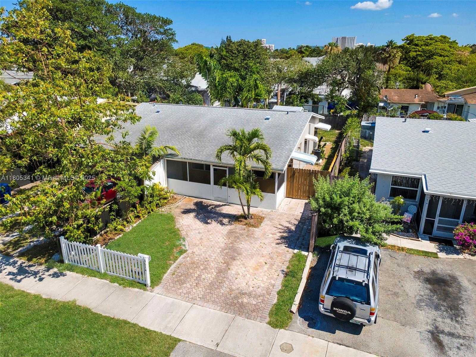Small Image of 351 NORTH EAST 57TH CT, Oakland Park Number 2