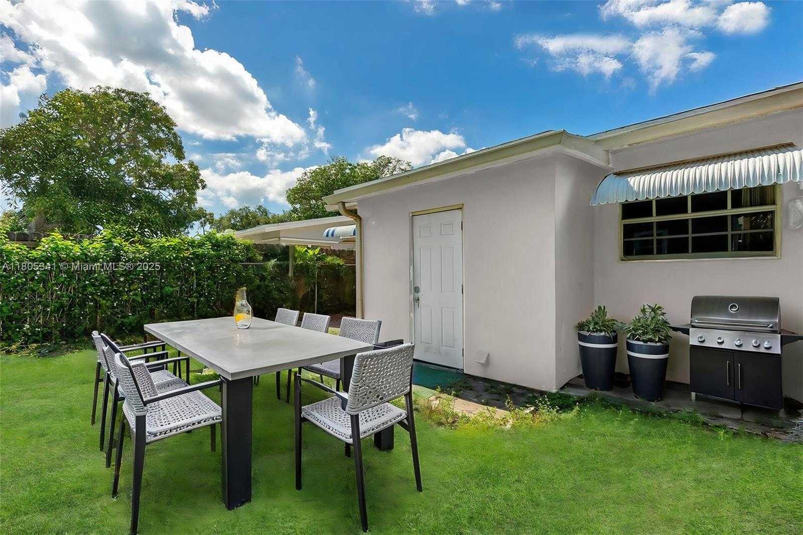 Small Image of 351 NORTH EAST 57TH CT, Oakland Park Number 24