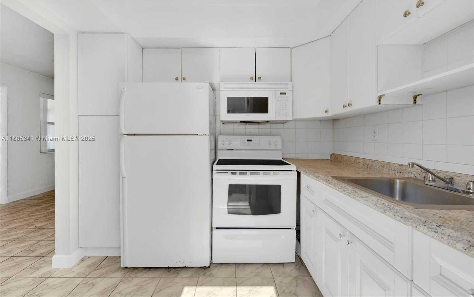 Small Image of 351 NORTH EAST 57TH CT, Oakland Park Number 5