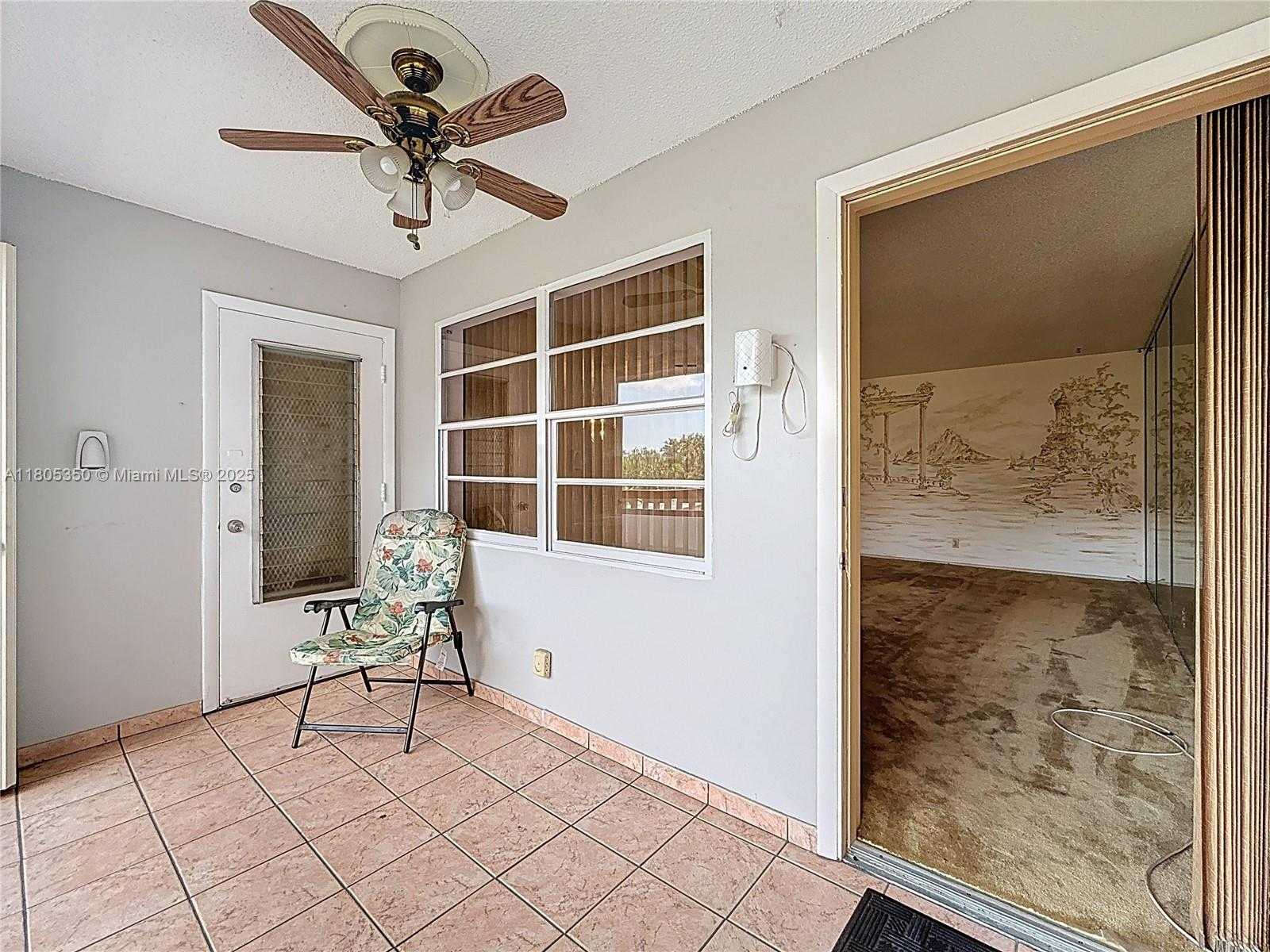 Small Image of 5300 WASHINGTON ST, UNIT U-305, Hollywood Number 11