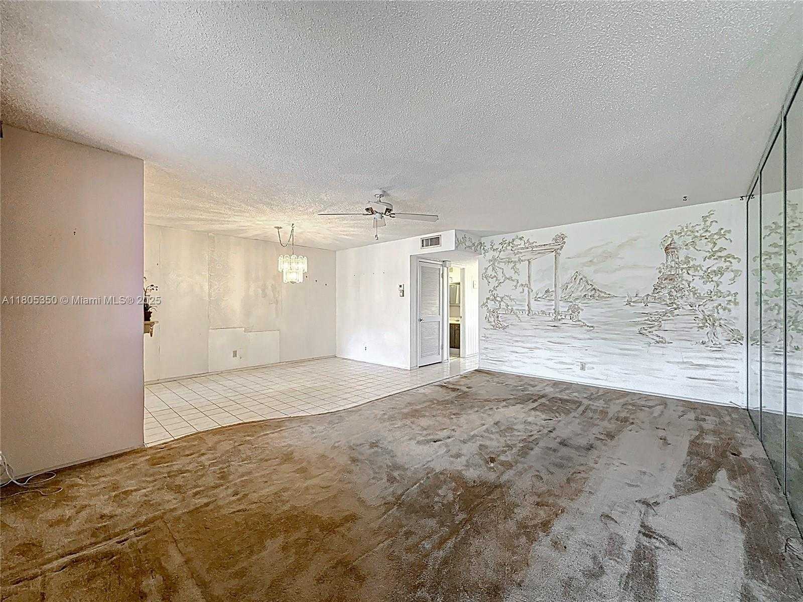 Small Image of 5300 WASHINGTON ST, UNIT U-305, Hollywood Number 14