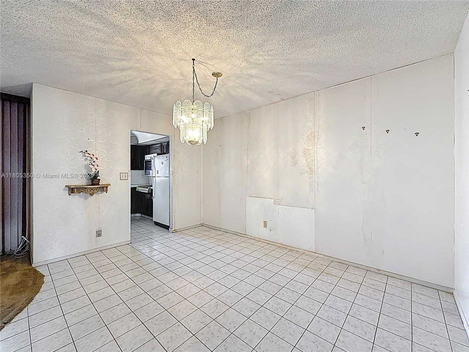 Small Image of 5300 WASHINGTON ST, UNIT U-305, Hollywood Number 19