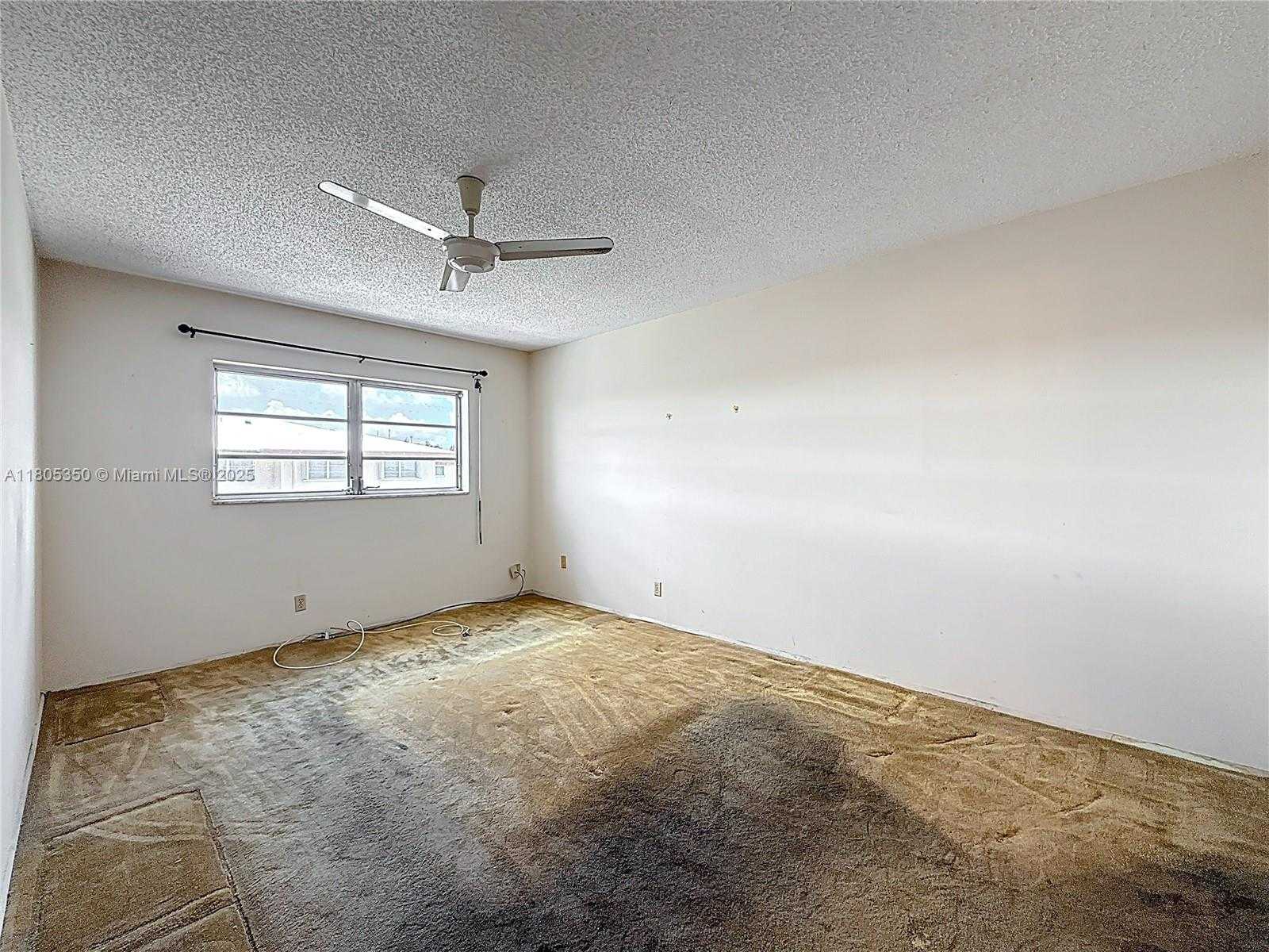 Small Image of 5300 WASHINGTON ST, UNIT U-305, Hollywood Number 30