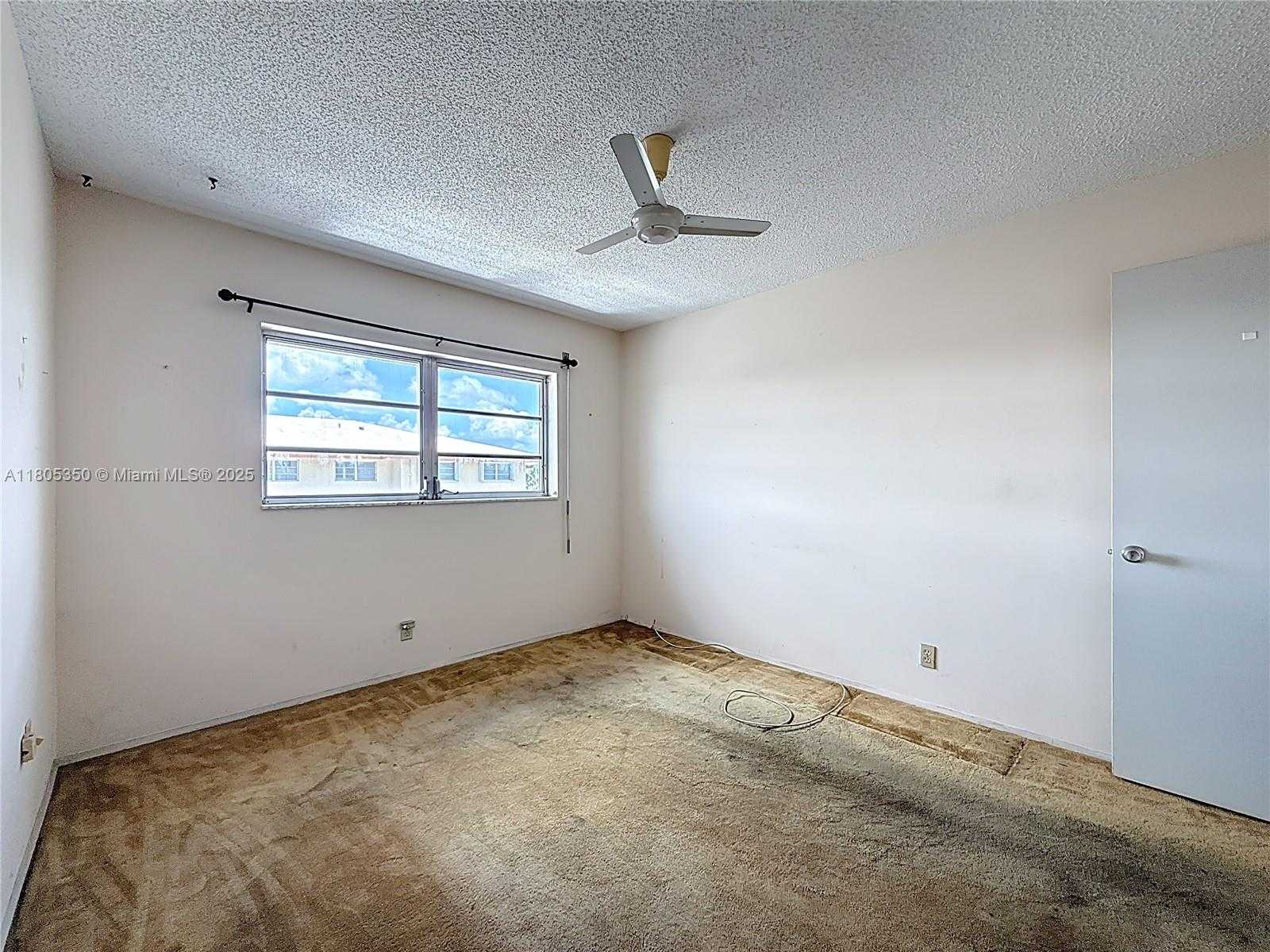 Small Image of 5300 WASHINGTON ST, UNIT U-305, Hollywood Number 32