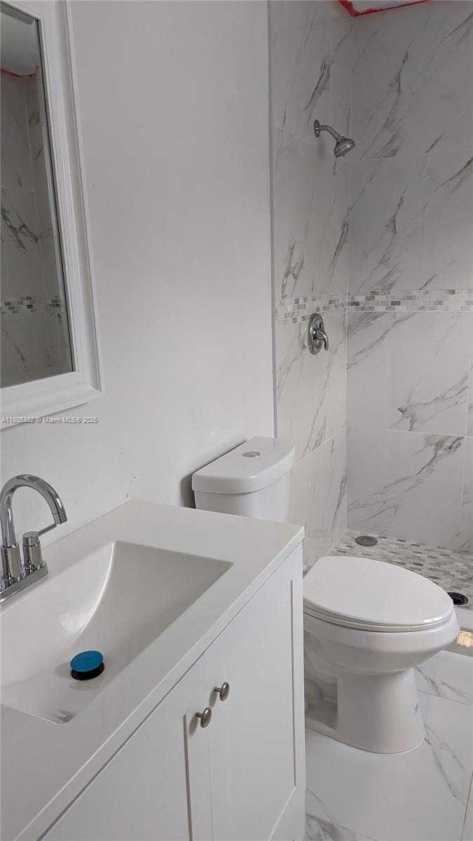 Small Image of 3601 NORTH 72ND AVE, Hollywood Number 15