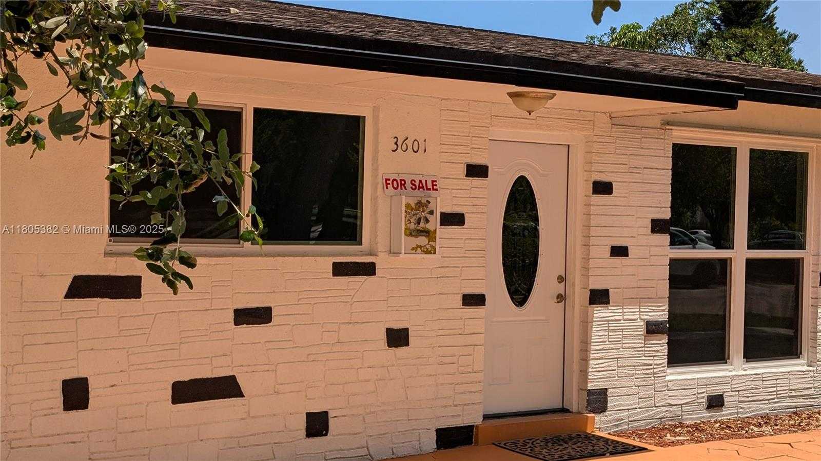 Small Image of 3601 NORTH 72ND AVE, Hollywood Number 56