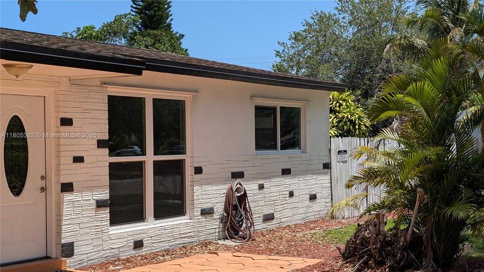 Small Image of 3601 NORTH 72ND AVE, Hollywood Number 57