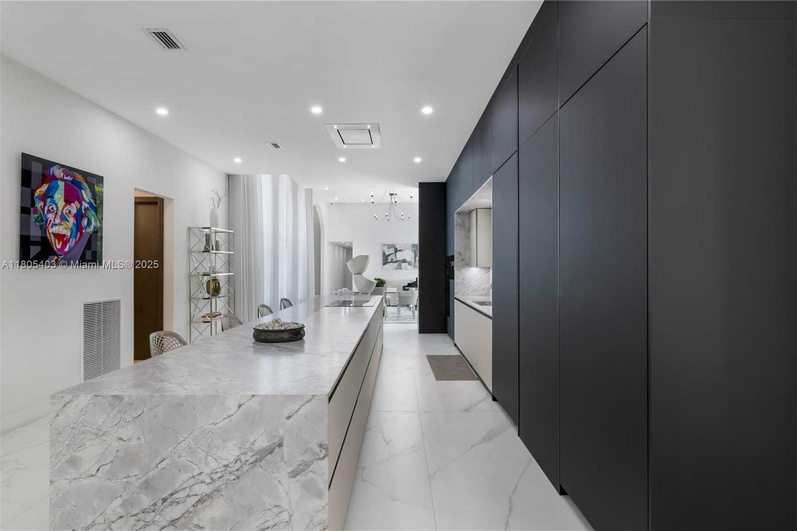 Small Image of 8941 SOUTH WEST 65TH CT, Pinecrest Number 14