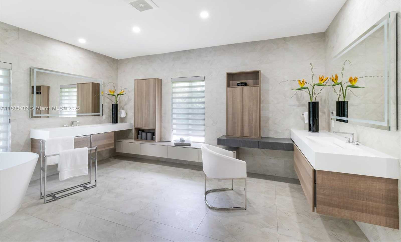 Small Image of 8941 SOUTH WEST 65TH CT, Pinecrest Number 27