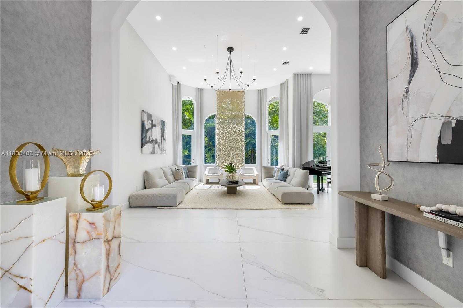 Small Image of 8941 SOUTH WEST 65TH CT, Pinecrest Number 4