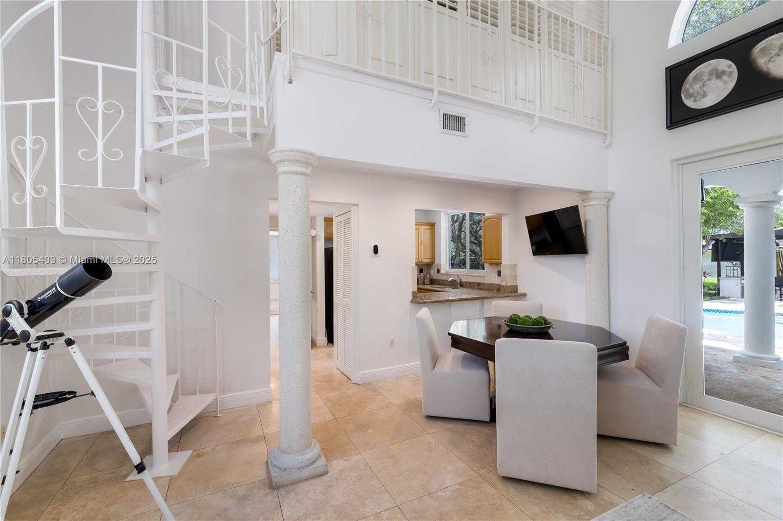 Small Image of 8941 SOUTH WEST 65TH CT, Pinecrest Number 43