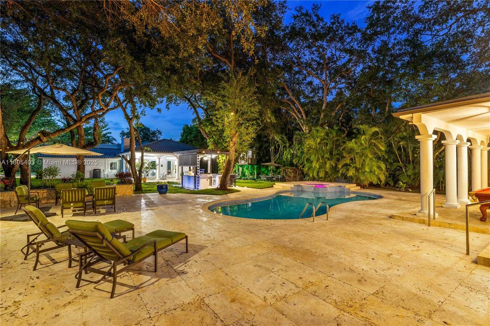 Small Image of 8941 SOUTH WEST 65TH CT, Pinecrest Number 76