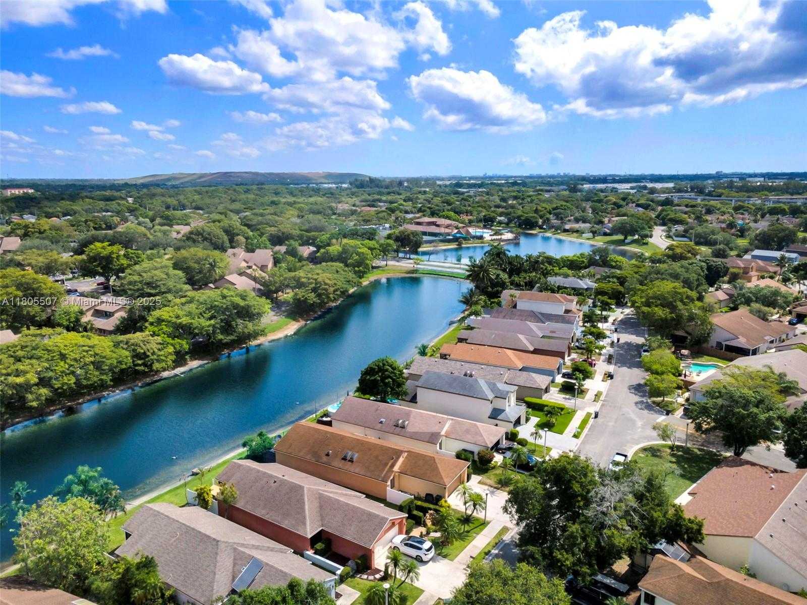 Small Image of 3831 NORTH WEST 21ST ST, Coconut Creek Number 38
