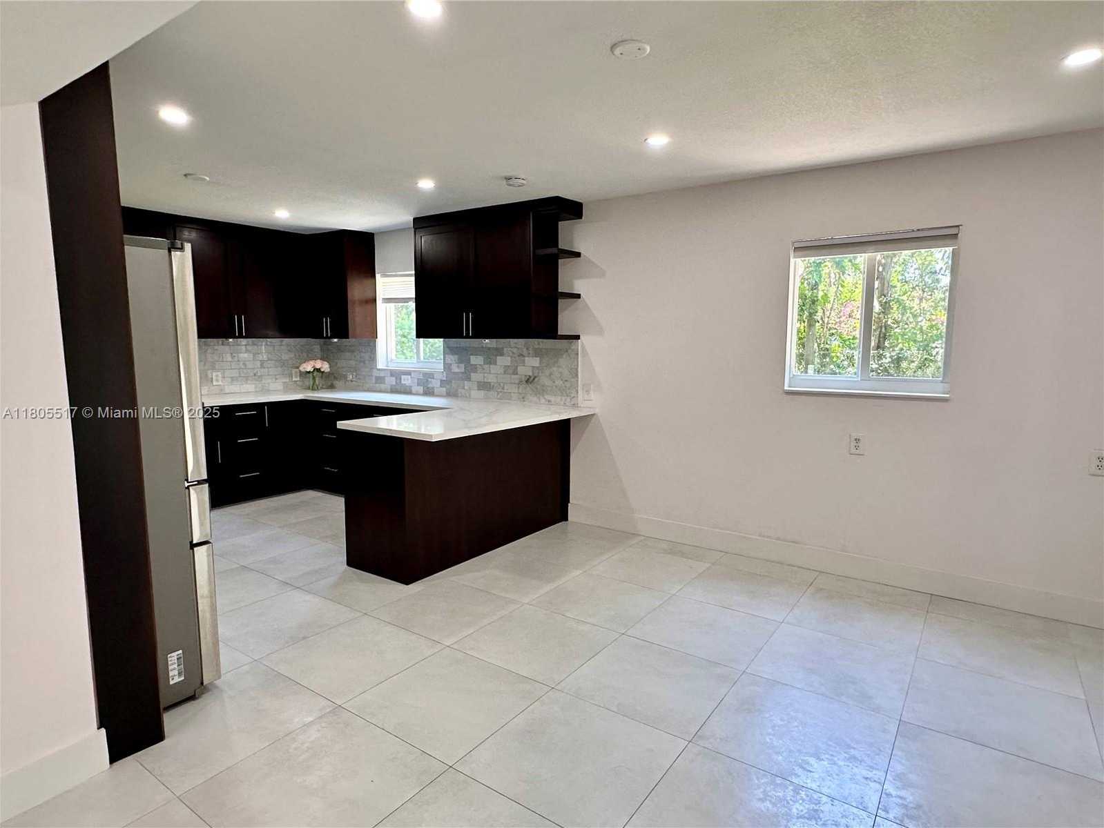 Small Image of 8890 SOUTH WEST 155TH TER, Palmetto Bay Number 27