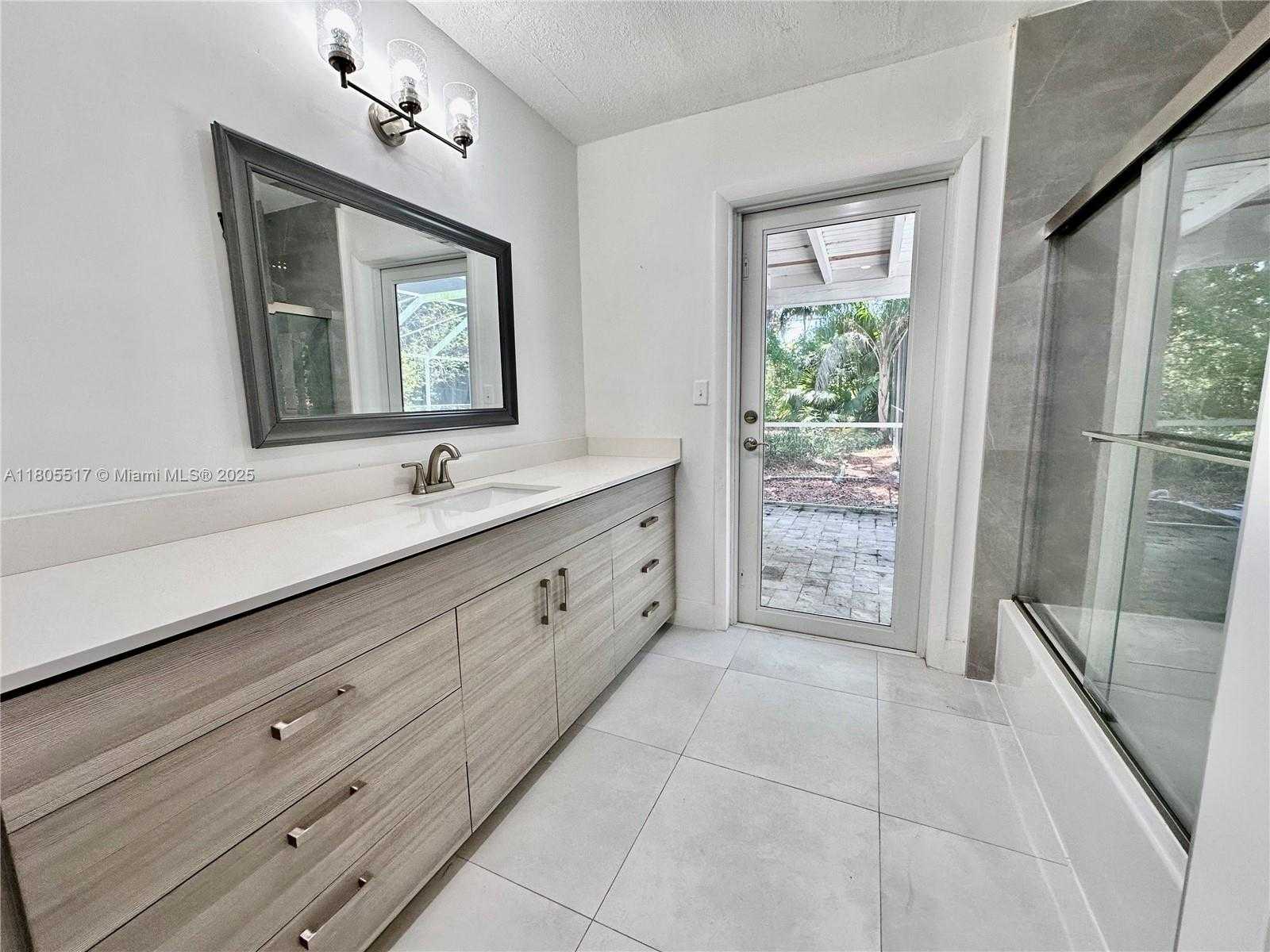 Small Image of 8890 SOUTH WEST 155TH TER, Palmetto Bay Number 33