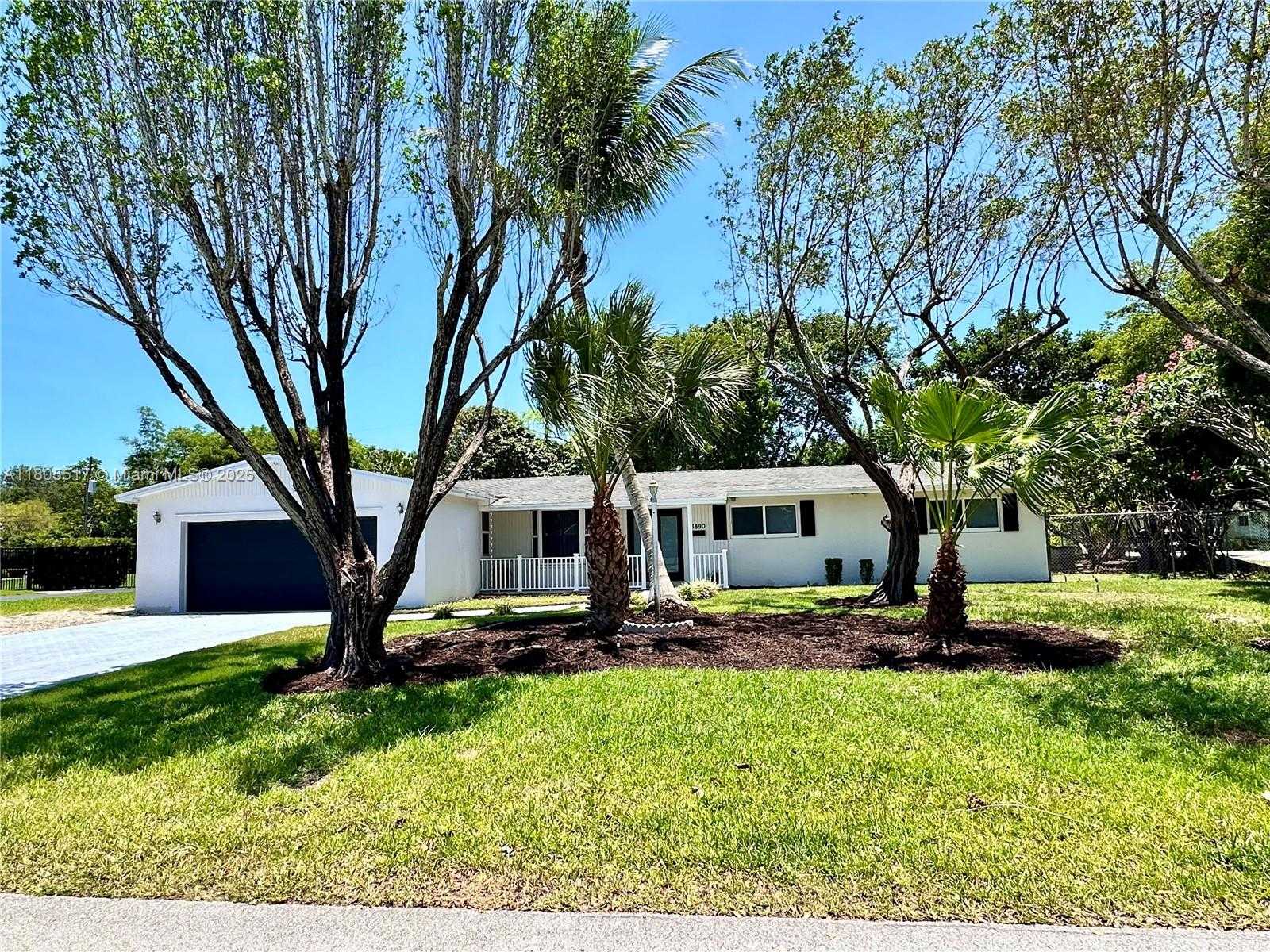 Small Image of 8890 SOUTH WEST 155TH TER, Palmetto Bay Number 4
