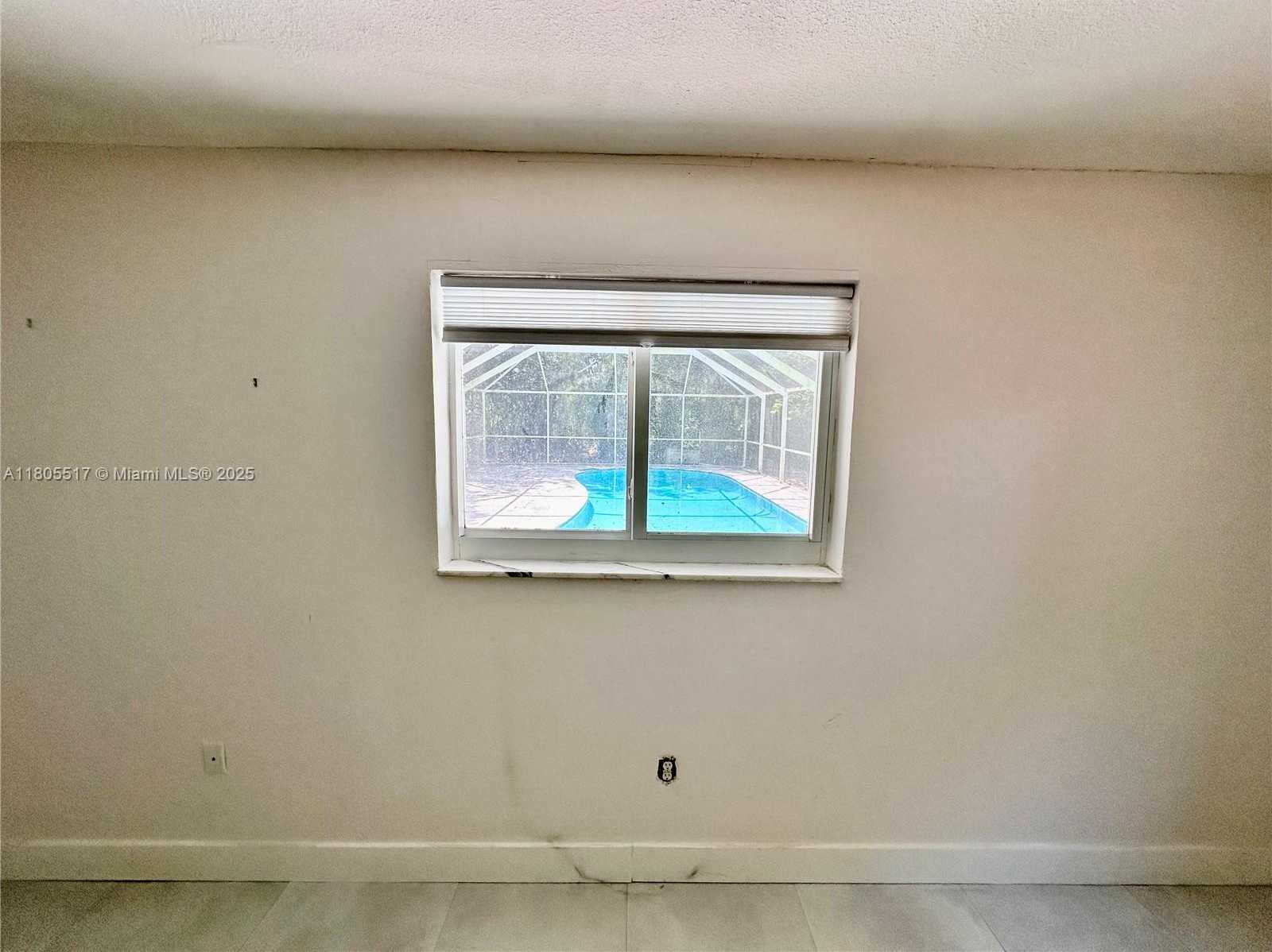 Small Image of 8890 SOUTH WEST 155TH TER, Palmetto Bay Number 41