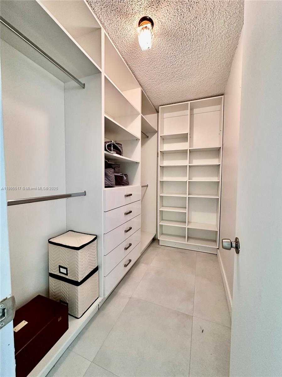 Small Image of 8890 SOUTH WEST 155TH TER, Palmetto Bay Number 42