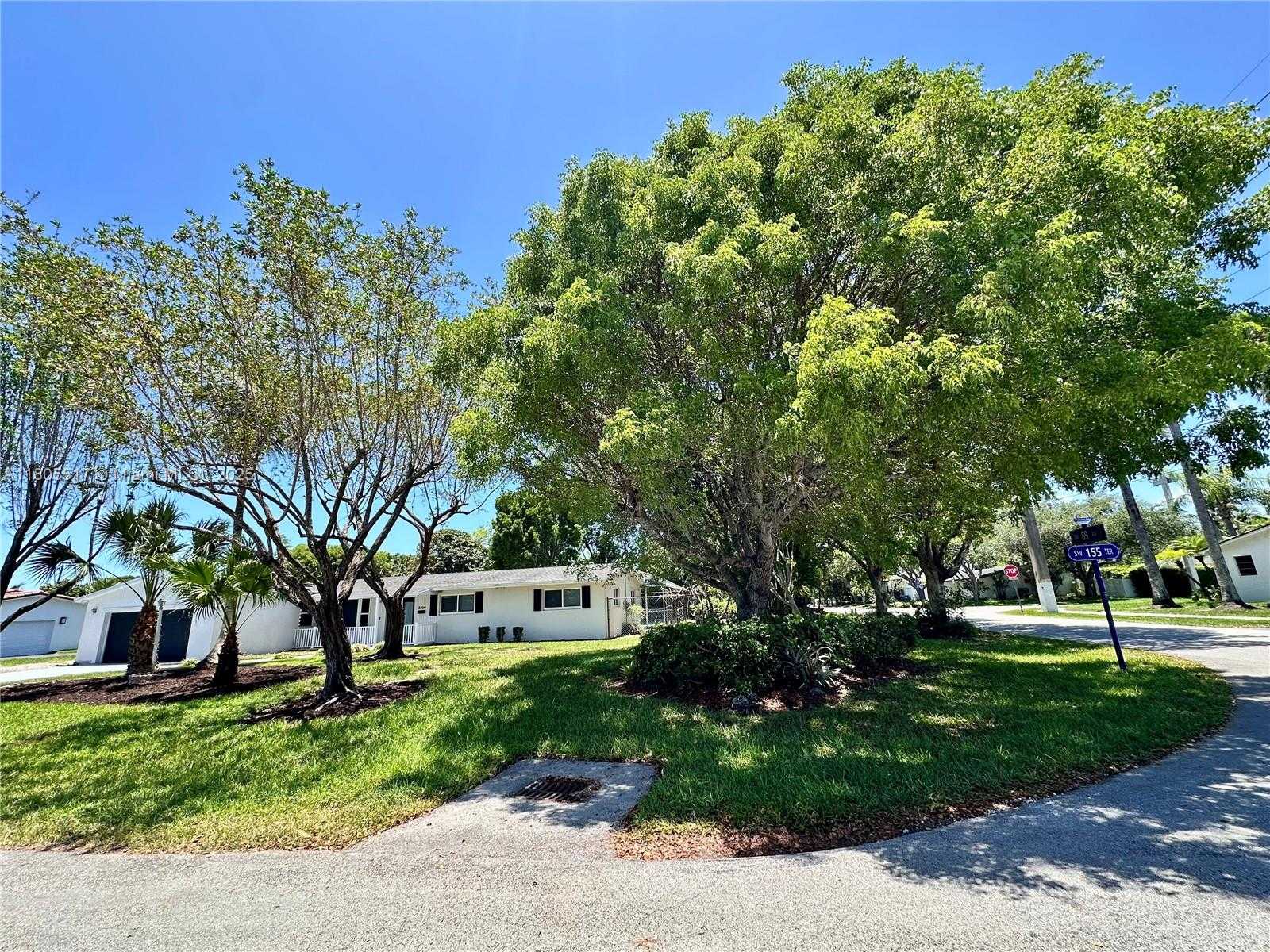 Small Image of 8890 SOUTH WEST 155TH TER, Palmetto Bay Number 6