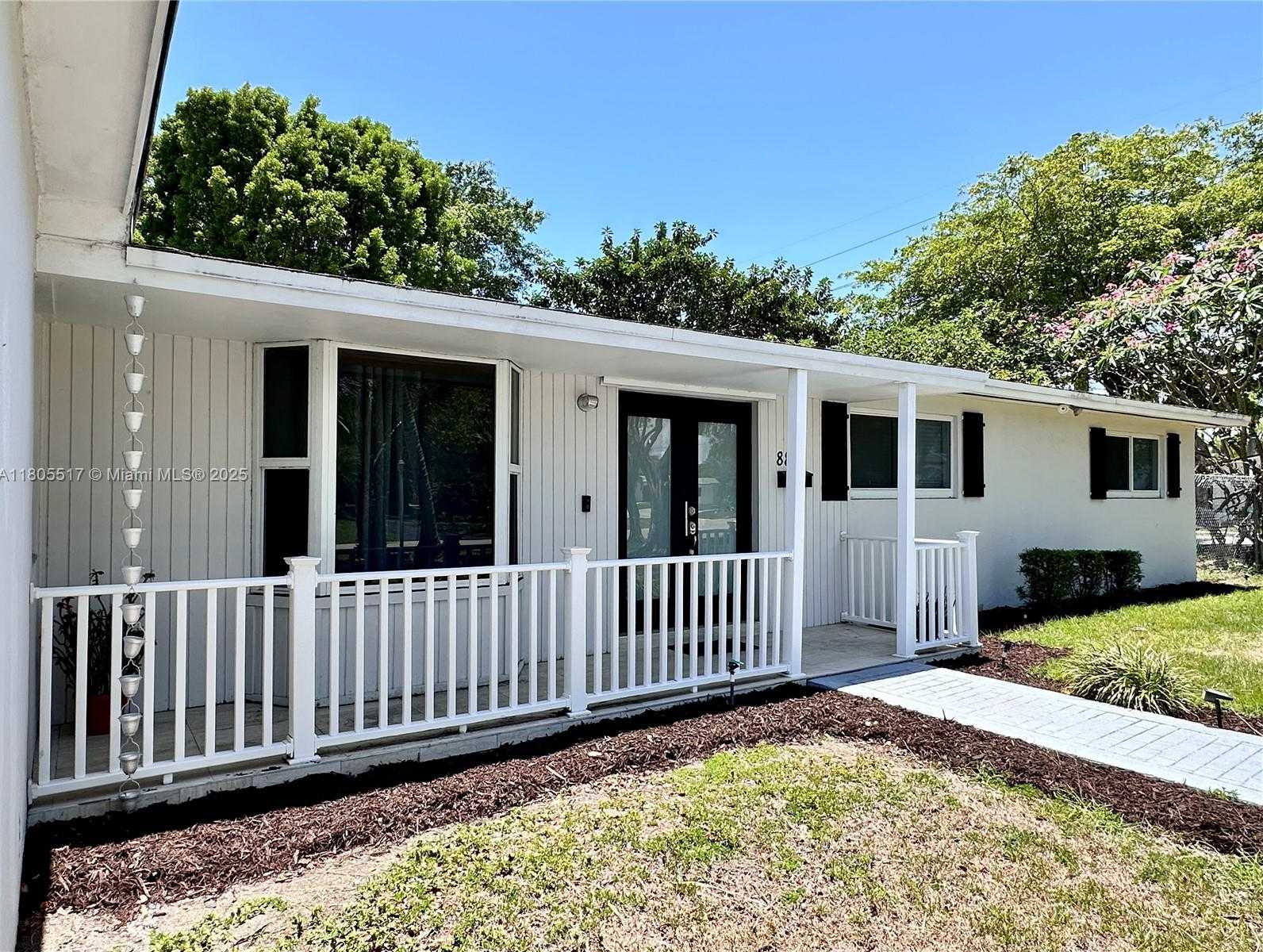 Small Image of 8890 SOUTH WEST 155TH TER, Palmetto Bay Number 8